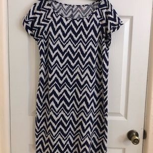 Lilly Pulitzer thin bathing suit cover up